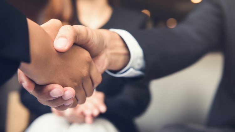 What are the main types of partnerships?